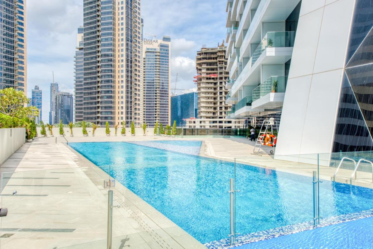 Maison Privee - Luxury, Spacious, Modern Near Burj Khalifa And Dubai Canal エクステリア 写真