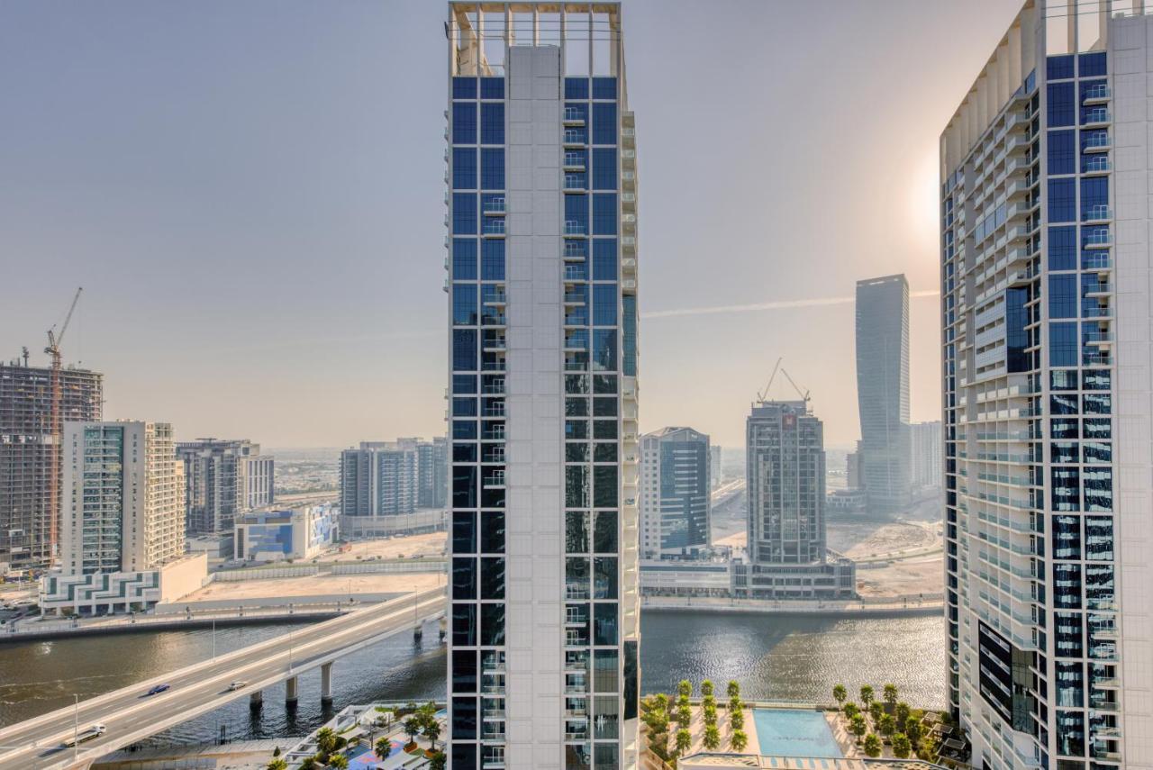 Maison Privee - Luxury, Spacious, Modern Near Burj Khalifa And Dubai Canal エクステリア 写真