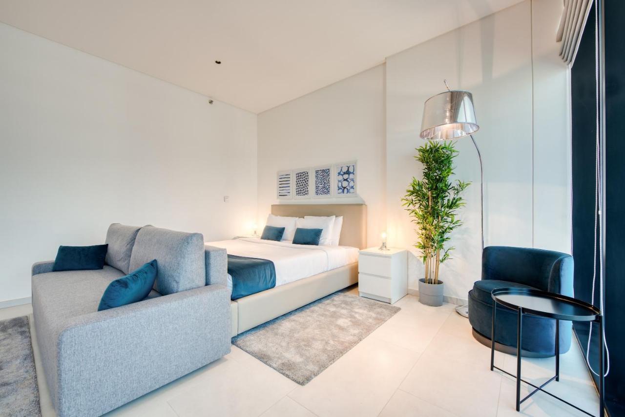 Maison Privee - Luxury, Spacious, Modern Near Burj Khalifa And Dubai Canal エクステリア 写真