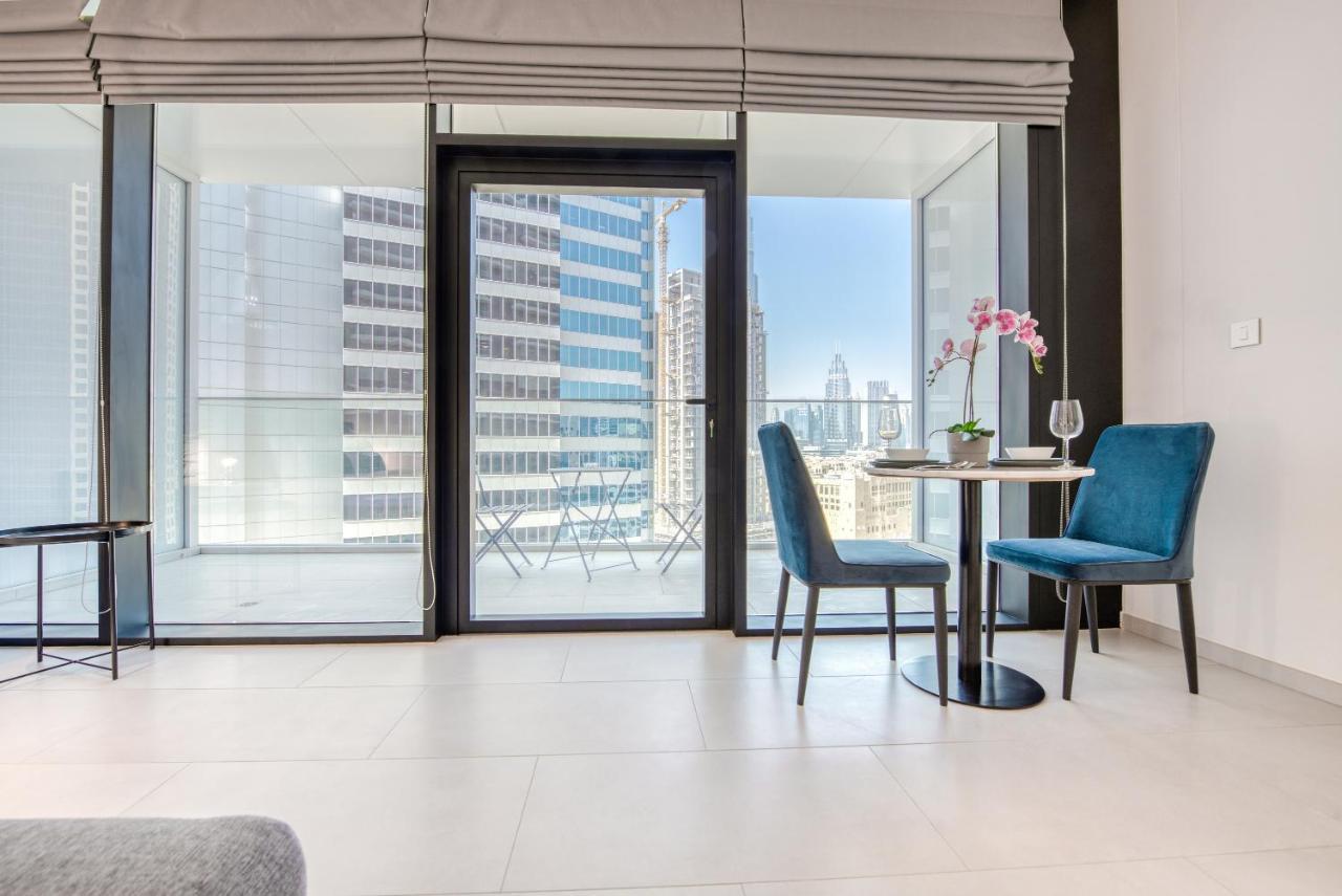 Maison Privee - Luxury, Spacious, Modern Near Burj Khalifa And Dubai Canal エクステリア 写真