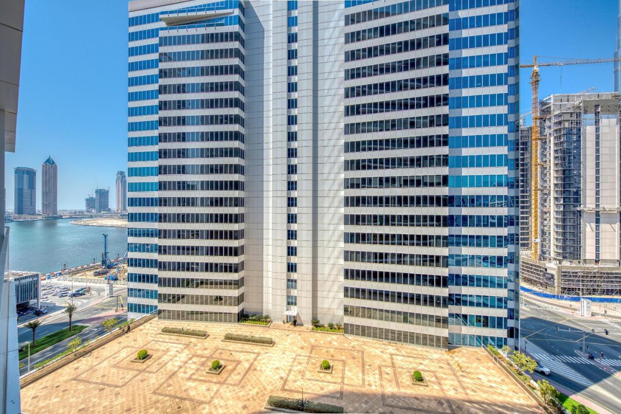 Maison Privee - Luxury, Spacious, Modern Near Burj Khalifa And Dubai Canal エクステリア 写真