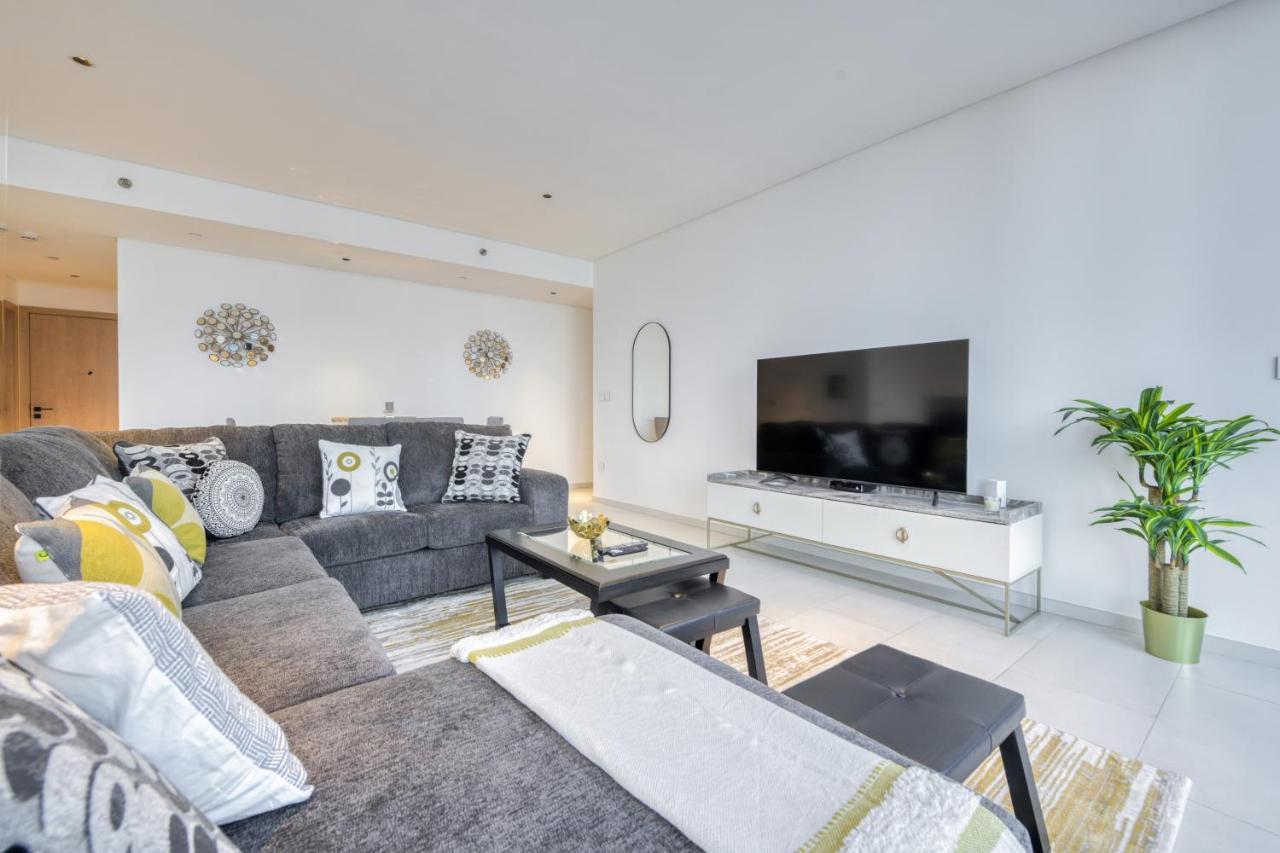 Maison Privee - Luxury, Spacious, Modern Near Burj Khalifa And Dubai Canal エクステリア 写真