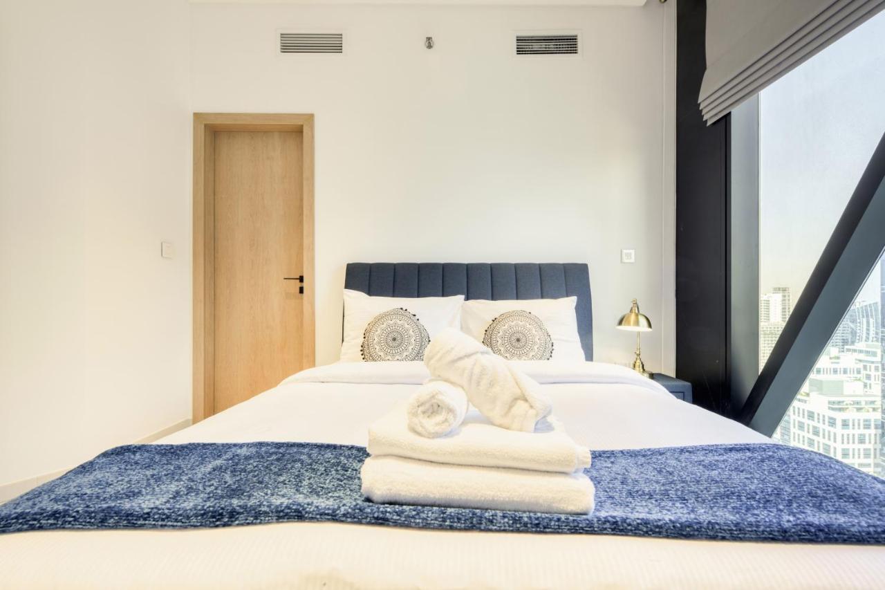 Maison Privee - Luxury, Spacious, Modern Near Burj Khalifa And Dubai Canal エクステリア 写真