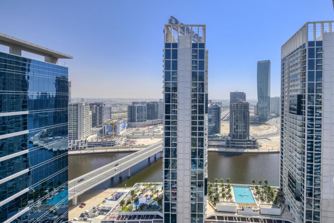 Maison Privee - Luxury, Spacious, Modern Near Burj Khalifa And Dubai Canal エクステリア 写真