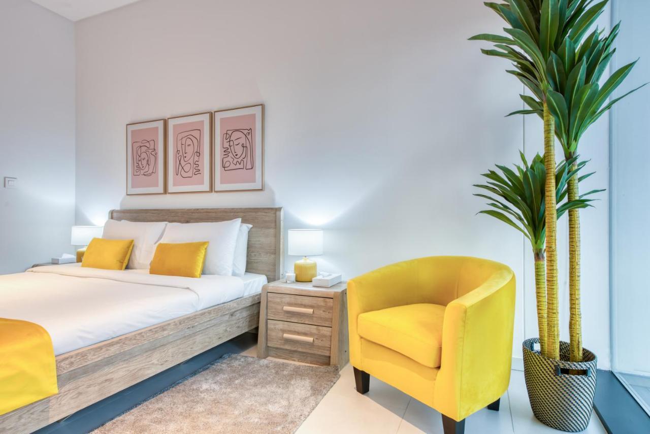 Maison Privee - Luxury, Spacious, Modern Near Burj Khalifa And Dubai Canal エクステリア 写真